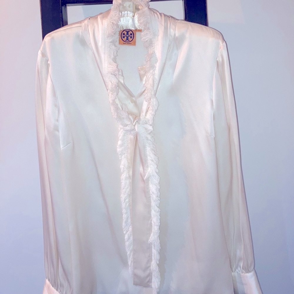✨Offer's are  welcome ✨ Tory Burch Blouse.